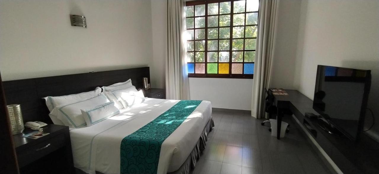 Hotel Union Girardot Esterno foto